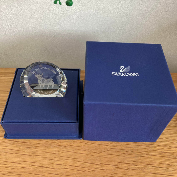 Swarovski - Black Bull / El Toro Negro - 2006 Rare Paperweight Quality Crystal - Very Good - Attic Discovery Shop