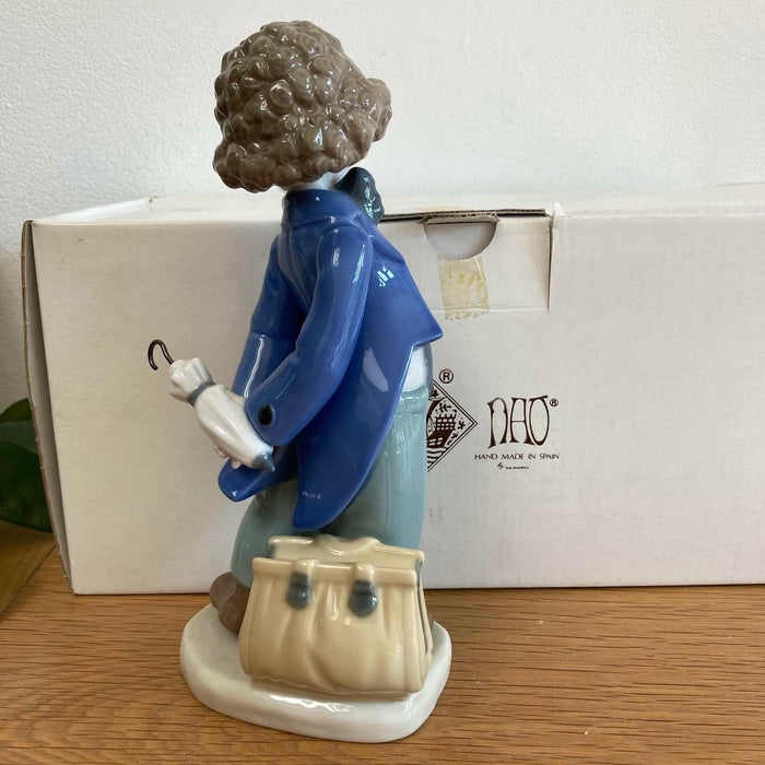 Vintage Lladro NAO Little Clown Travelin' Man Figurine 1992 #486 Original Box - Very Good - Attic Discovery Shop