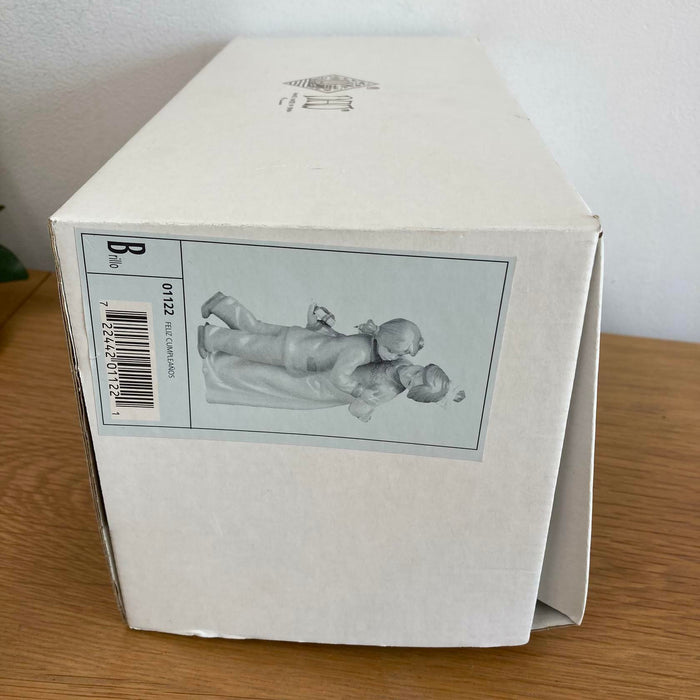 1992 NAO by Lladro "Double Surprise” Vicente Martinez Rare Retired Boxed 01122 - Very Good - Attic Discovery Shop