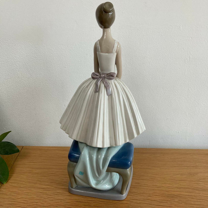 Lladro Nao Figurine Daisa 1983 #377 "Dance Ballerina Dance" by Francisco Catala - Very Good - Attic Discovery Shop