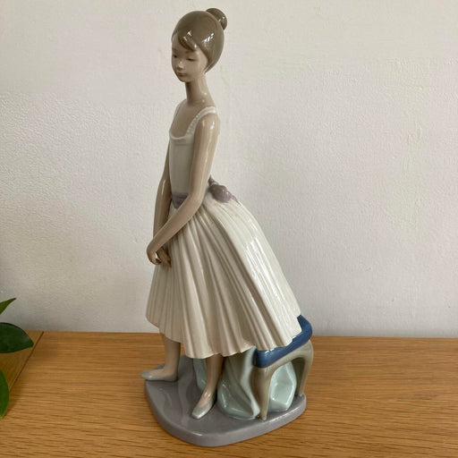 Lladro Nao Figurine Daisa 1983 #377 "Dance Ballerina Dance" by Francisco Catala - Very Good - Attic Discovery Shop