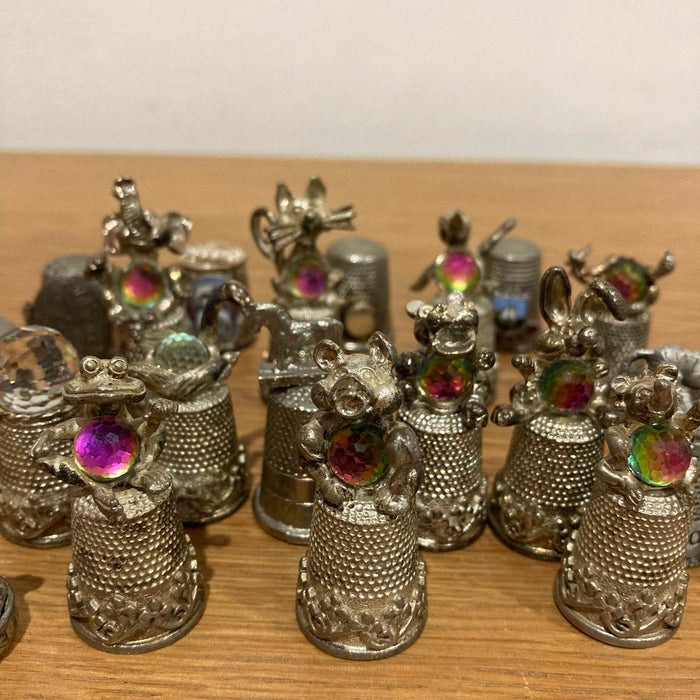 Thimbles Character & Other Metal Rare Lot x24 Total Crystal Collectable Bundle - Good