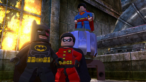 LEGO Batman 2: DC Super Heroes (Xbox 360 Game) - Very Good - Attic Discovery Shop