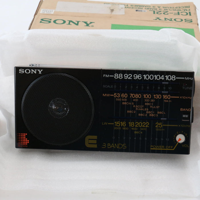 Vintage 1980s / 1989 Sony ICF-22L Radio Rare (STILL NEW!) Boxed - Attic Discovery Shop