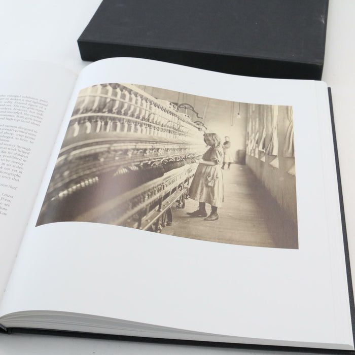 The Folio Book Of 100 Greatest Photographs - Folio Society - 2006 Hardback Book - Very Good - Attic Discovery Shop